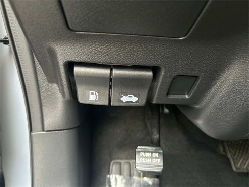 Used 2024 Nissan Murano SV w/ SV Midnight Edition Package image 20