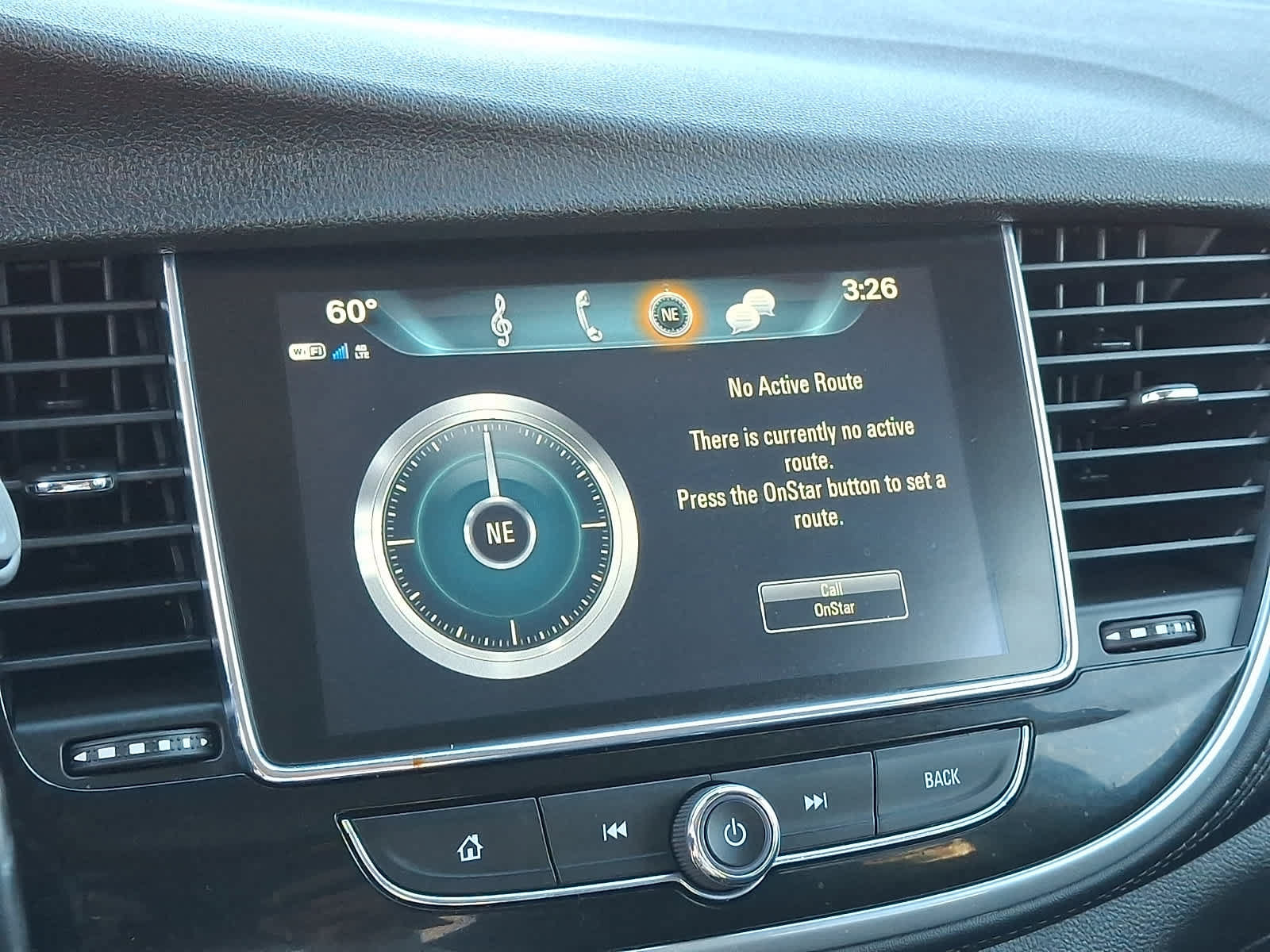 Used 2019 Buick Encore Preferred AWD/4WD image 18