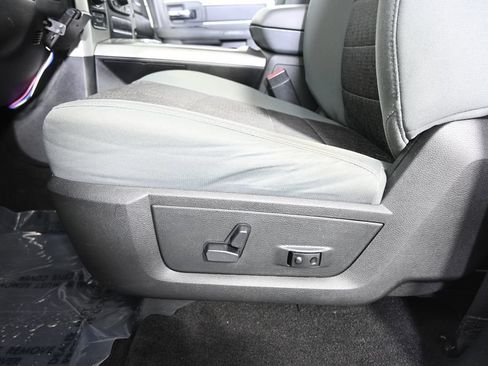 Used 2018 RAM 1500 Big Horn AWD/4WD image 21