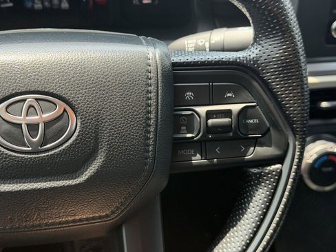 Used 2024 Toyota Tacoma SR5 AWD/4WD image 11
