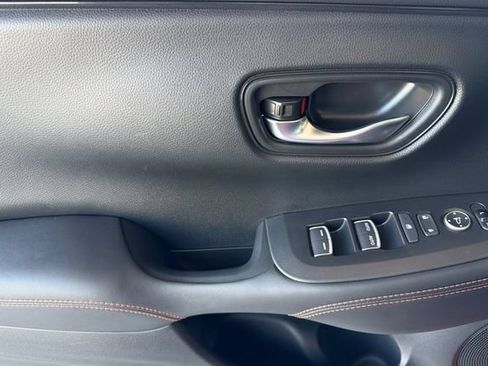 Certified 2026 Honda HR-V Sport image 12
