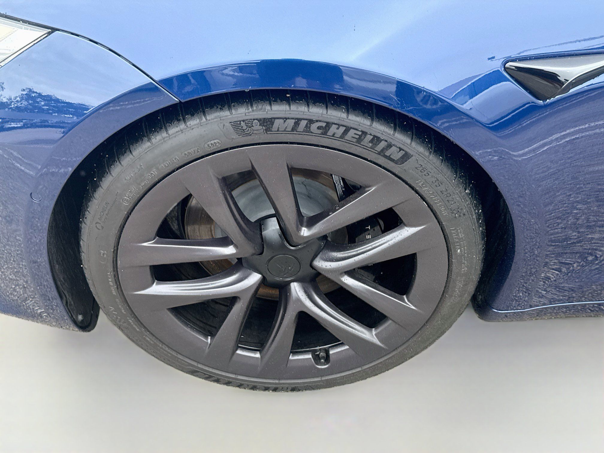 Used 2022 Tesla Model S AWD/4WD image 37