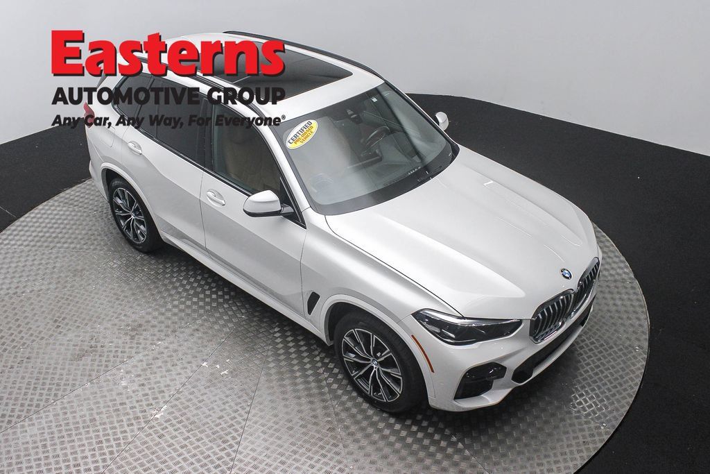 Used 2023 BMW X5 xDrive40i w/ M Sport Package AWD/4WD image 5