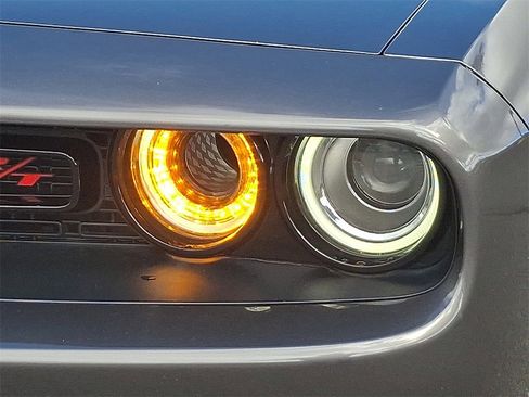 Used 2022 Dodge Challenger R/T Scat Pack image 9