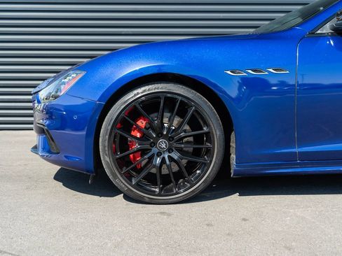 Used 2022 Maserati Ghibli Modena image 12