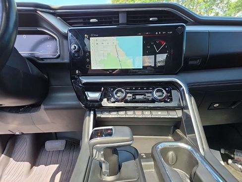 Used 2023 GMC Sierra 1500 Denali w/ Denali Reserve Package RWD image 9