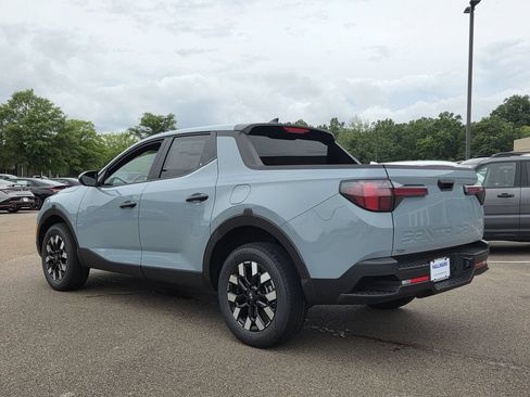 New 2026 Hyundai Santa Cruz SE FWD image 3