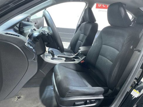 Used 2014 Honda Accord Sport image 11