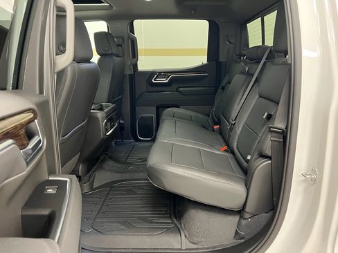 New 2026 GMC Sierra 1500 Elevation w/ Elevation Premium Package image 12