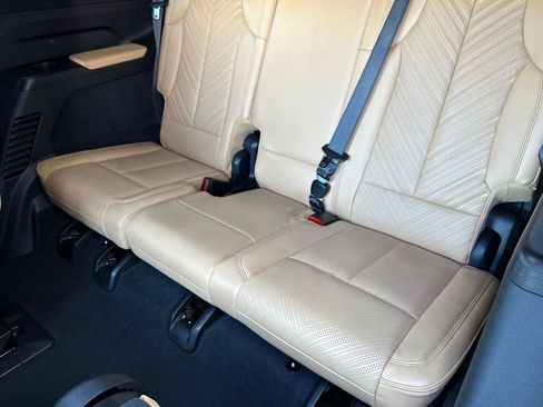 Used 2025 Cadillac Escalade IQ Sport 2 image 17