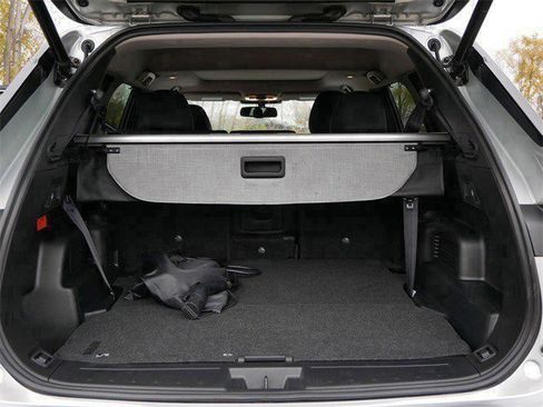 Used 2025 Mitsubishi Outlander SEL image 16