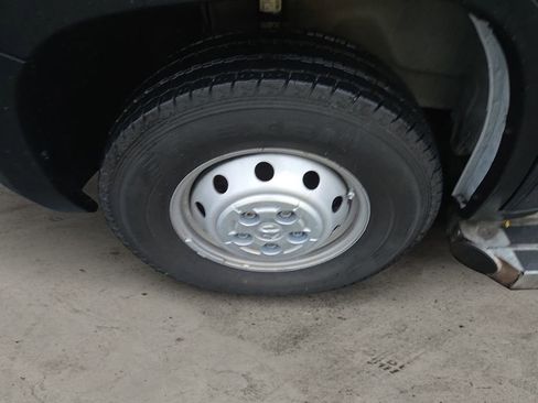 Used 2023 RAM ProMaster 2500 image 9