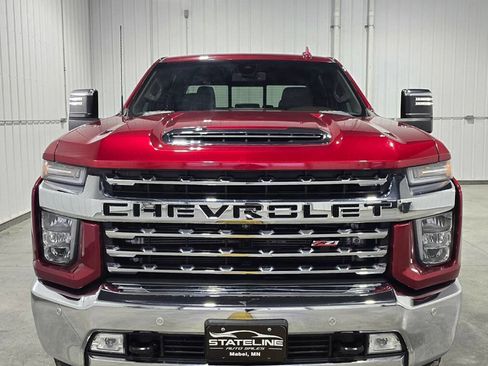 Used 2022 Chevrolet Silverado 2500 LTZ w/ LTZ Plus Package image 3