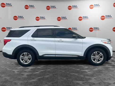 Used 2020 Ford Explorer XLT w/ Class III Trailer Tow Package AWD/4WD image 6