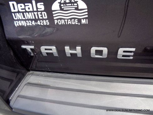Used 2017 Chevrolet Tahoe LT AWD/4WD image 5