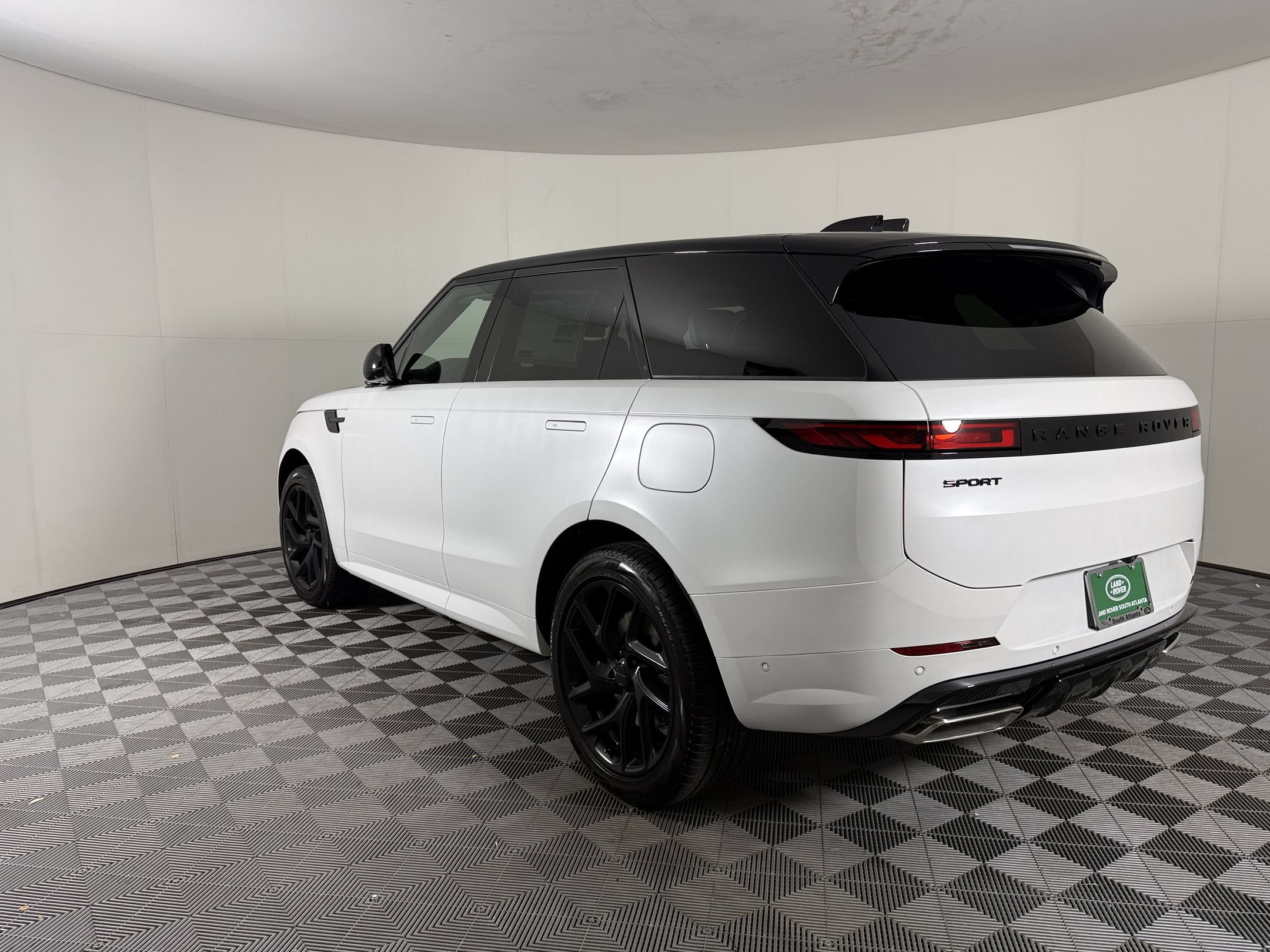 New 2027 Land Rover Range Rover Sport Battersea AWD/4WD image 3