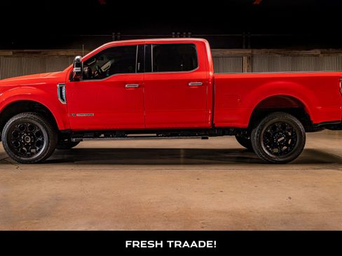 Used 2017 Ford F250 Lariat w/ Chrome Package image 5