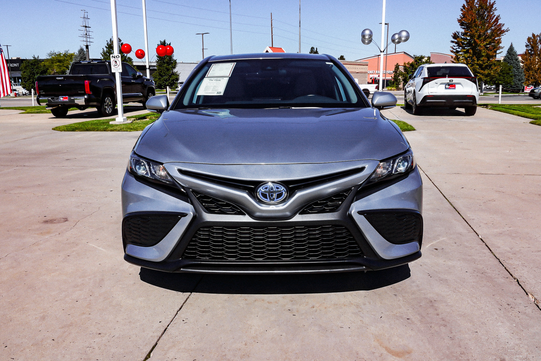 Certified 2024 Toyota Camry SE FWD image 3