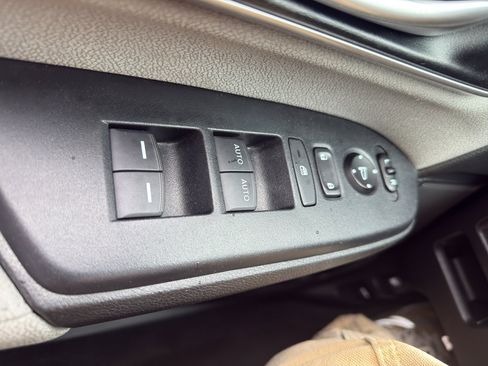 Used 2020 Honda CR-V EX image 14