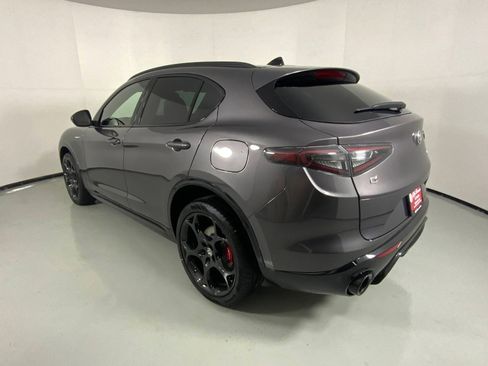 New 2025 Alfa Romeo Stelvio Sprint image 13