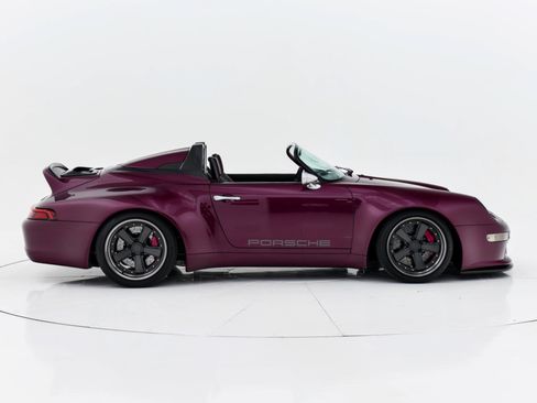Used 1997 Porsche 911 Carrera RWD image 2