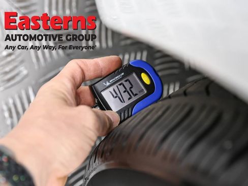 Used 2023 Tesla Model 3 Standard Range image 24