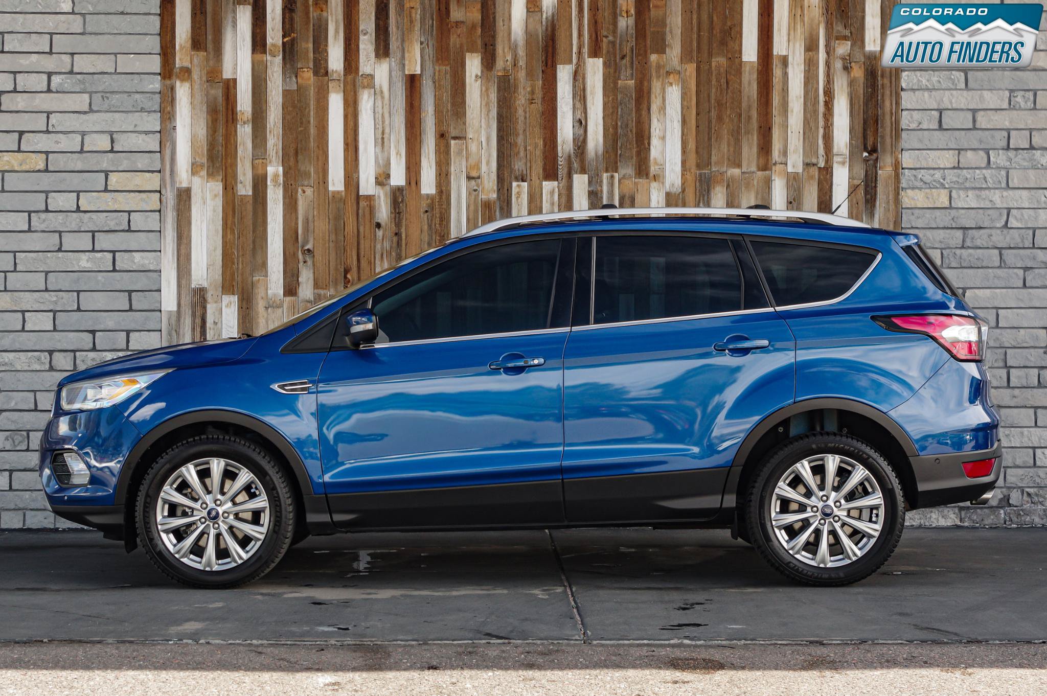 Used 2017 Ford Escape Titanium w/ Equipment Group 301A AWD/4WD image 3