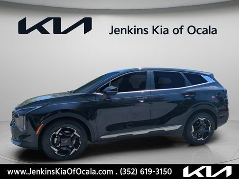 New 2026 Kia Sportage EX FWD image 7