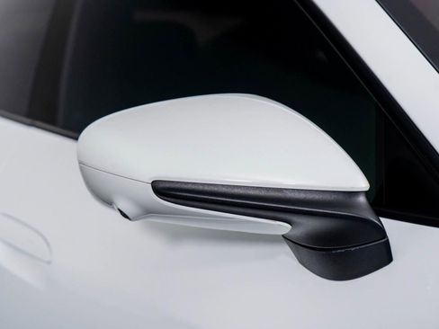 Used 2024 Porsche Taycan GTS w/ Premium Package (P6U) image 28