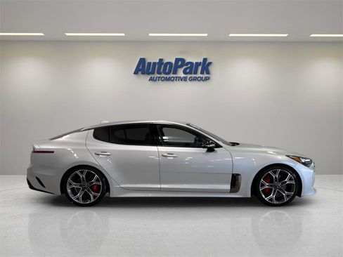 Used 2018 Kia Stinger GT image 8
