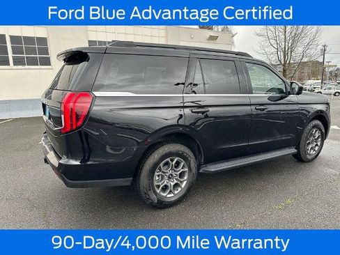 Certified 2025 Ford Expedition Active AWD/4WD image 8