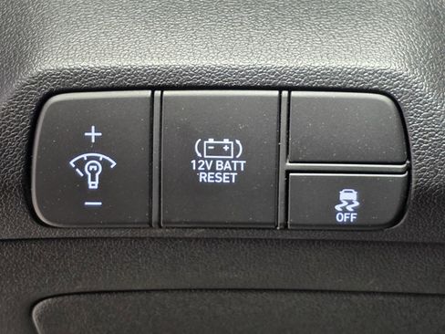 New 2026 Hyundai Elantra Sport image 33