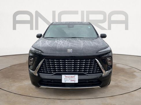 New 2026 Buick Enclave Avenir image 5