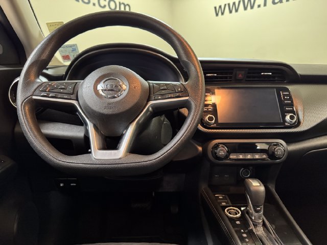 Used 2021 Nissan Kicks SV FWD image 9