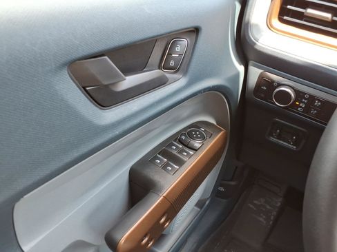 Used 2023 Ford Maverick Lariat w/ Lariat Luxury Package AWD/4WD image 22
