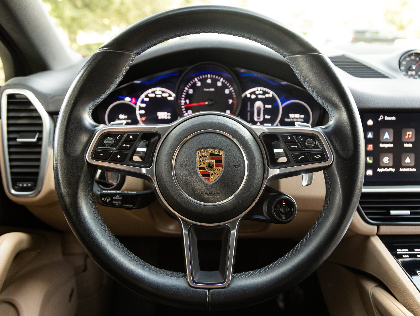 Certified 2023 Porsche Cayenne Coupe AWD/4WD image 13