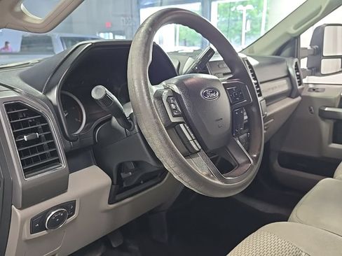 Used 2019 Ford F250 XLT AWD/4WD image 13