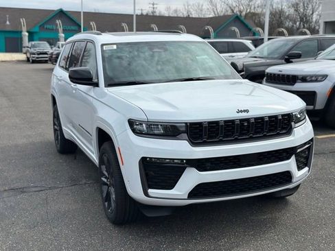 New 2026 Jeep Grand Cherokee L Limited image 4