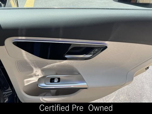 Used 2023 Mercedes-Benz C 300 4MATIC Sedan image 35