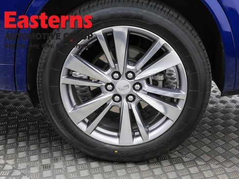 Used 2023 Cadillac XT6 Premium Luxury image 37