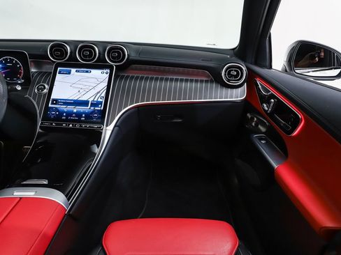 Certified 2023 Mercedes-Benz GLC 300 4MATIC image 15