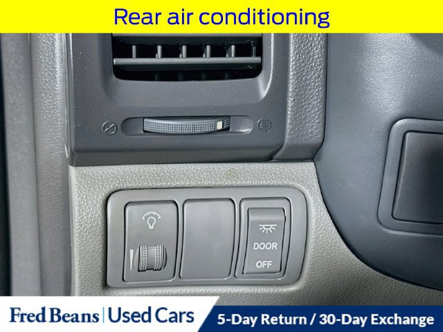 Used 2012 Kia Sedona LX w/ PWR Pkg FWD image 13