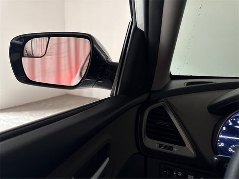 Used 2017 Hyundai Santa Fe Sport w/ 2.4L Value Package 06 image 36