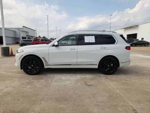Used 2022 BMW X7 xDrive40i w/ Executive Package AWD/4WD image 4