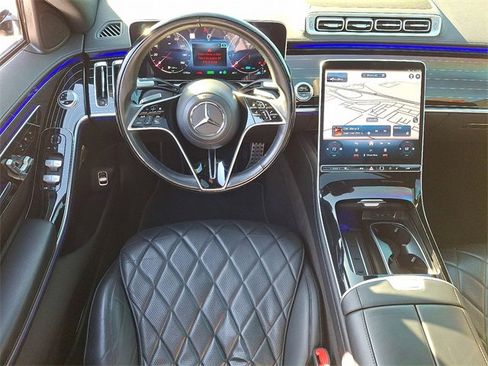 Used 2021 Mercedes-Benz S 580 S 580 image 11