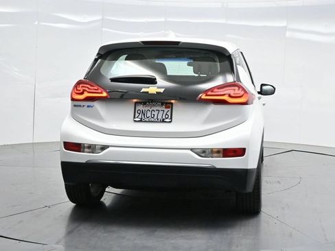 Used 2020 Chevrolet Bolt LT FWD image 42