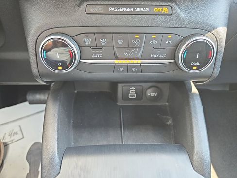 Used 2025 Ford Escape ST-Line FWD image 28