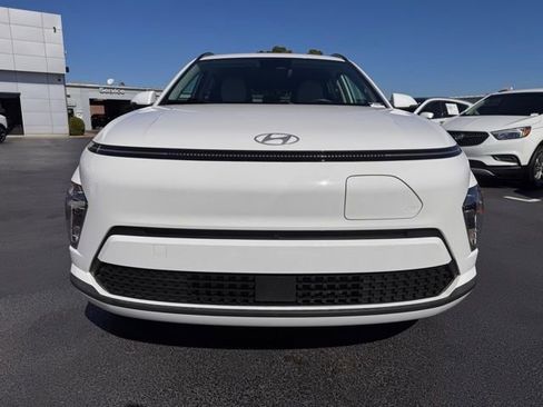 Used 2024 Hyundai Kona SEL image 8
