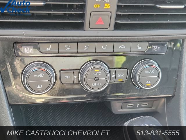 Used 2022 Volkswagen Jetta SE FWD image 16