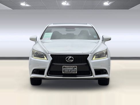 Used 2014 Lexus LS 460 AWD w/ F Sport Package image 5